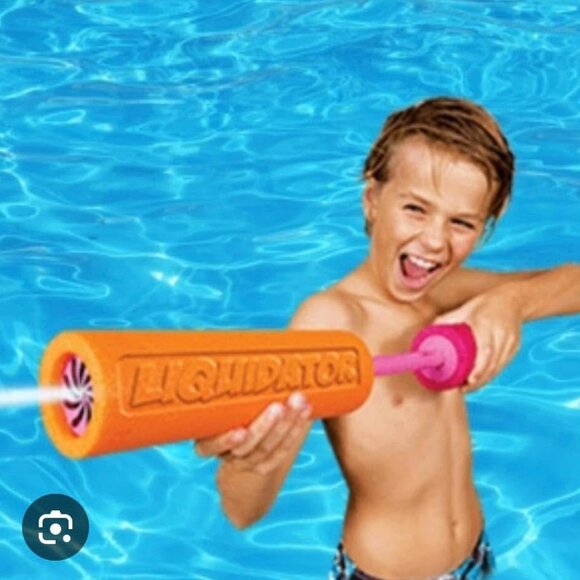 MAX LIQUIDATOR Water Blasters Soakers Lot of 5 New and Used - Picture 3 of 3